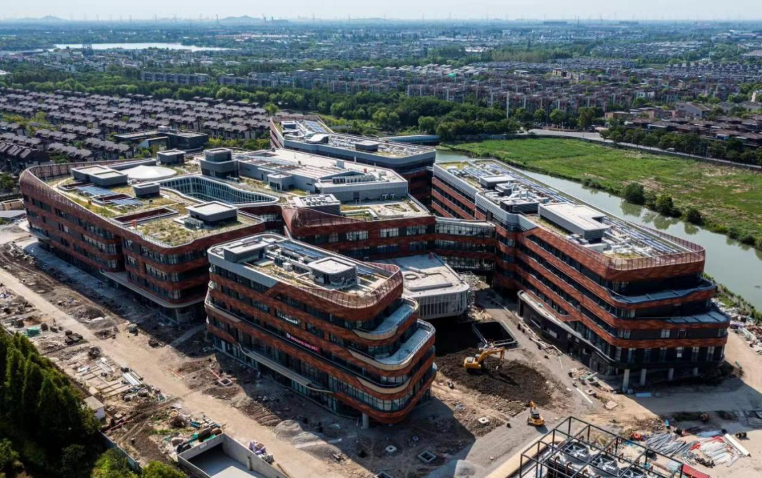 长兴最新正规代办中介提取公积金电话方法分析(最方便真实的长兴中介代办公积金提取违法吗方法)